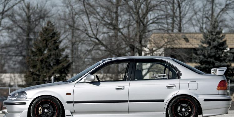 Honda Civic Genio Modif Silver